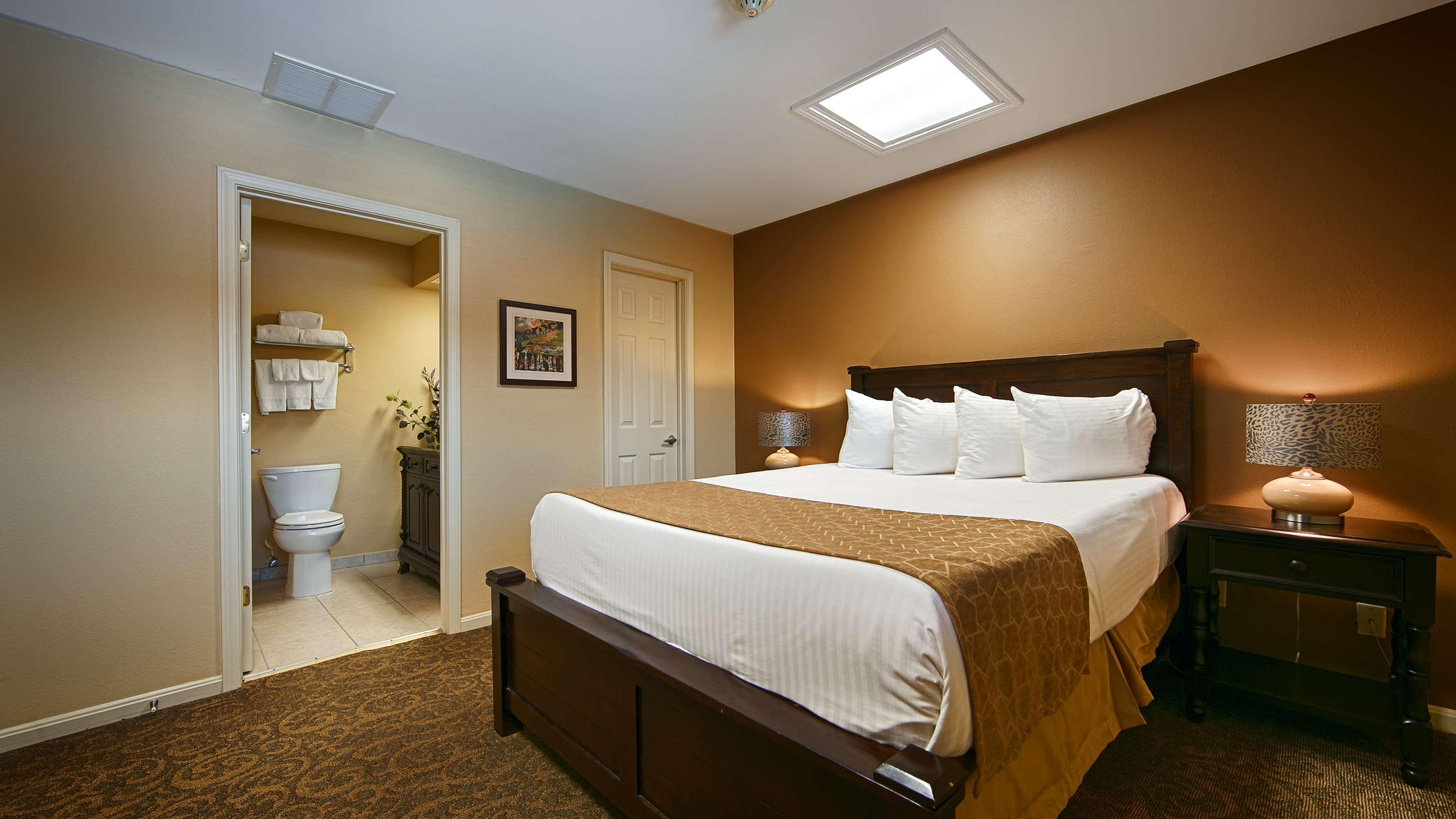 Best Western Shelbyville Lodge Экстерьер фото