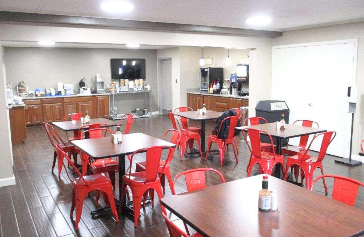Best Western Shelbyville Lodge Экстерьер фото