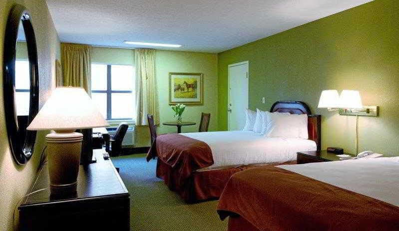 Best Western Shelbyville Lodge Экстерьер фото